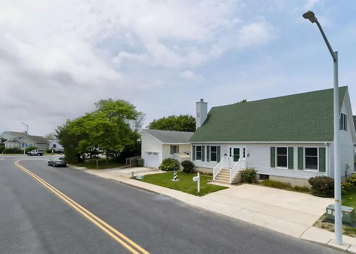 Charming Family Home 7 Mins To Beach Dog Friendly