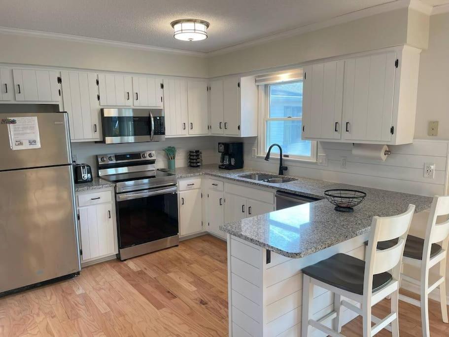 Charming Family 7 Mins To Dog Friendly